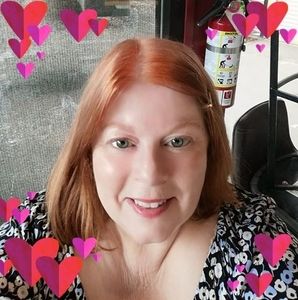 Meet your Posher, Valerie